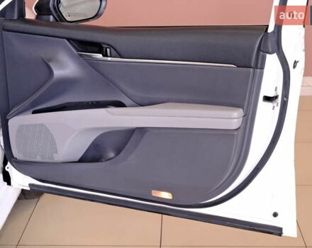 Белый Тойота Камри, объемом двигателя 2.5 л и пробегом 140 тыс. км за 21900 $, фото 42 на Automoto.ua