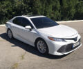 Білий Тойота Камрі, об'ємом двигуна 2.5 л та пробігом 39 тис. км за 34500 $, фото 1 на Automoto.ua