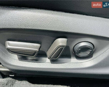 Белый Тойота Камри, объемом двигателя 2.49 л и пробегом 114 тыс. км за 8600 $, фото 13 на Automoto.ua