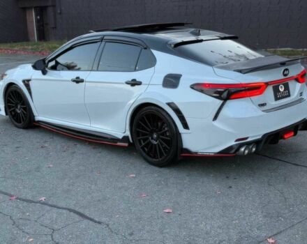 Белый Тойота Камри, объемом двигателя 2.5 л и пробегом 36 тыс. км за 7000 $, фото 3 на Automoto.ua