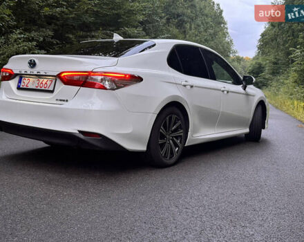 Білий Тойота Камрі, об'ємом двигуна 2.49 л та пробігом 82 тис. км за 27250 $, фото 5 на Automoto.ua