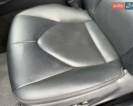 Белый Тойота Камри, объемом двигателя 2.49 л и пробегом 103 тыс. км за 26900 $, фото 46 на Automoto.ua