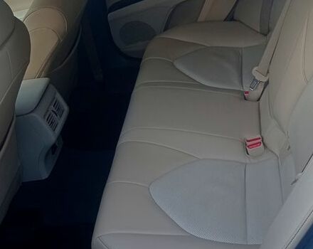 Білий Тойота Камрі, об'ємом двигуна 2.5 л та пробігом 0 тис. км за 29000 $, фото 4 на Automoto.ua