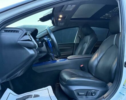 Белый Тойота Камри, объемом двигателя 2.5 л и пробегом 36 тыс. км за 7000 $, фото 8 на Automoto.ua