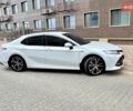 Белый Тойота Камри, объемом двигателя 2.49 л и пробегом 80 тыс. км за 29999 $, фото 98 на Automoto.ua