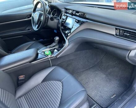 Белый Тойота Камри, объемом двигателя 2.49 л и пробегом 115 тыс. км за 21000 $, фото 35 на Automoto.ua