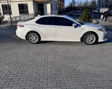 Білий Тойота Камрі, об'ємом двигуна 2.5 л та пробігом 64 тис. км за 29700 $, фото 2 на Automoto.ua