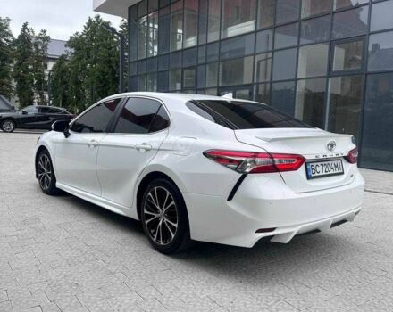 Белый Тойота Камри, объемом двигателя 2.5 л и пробегом 70 тыс. км за 22500 $, фото 4 на Automoto.ua