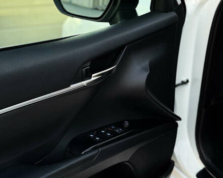 Білий Тойота Камрі, об'ємом двигуна 2.49 л та пробігом 58 тис. км за 20500 $, фото 13 на Automoto.ua