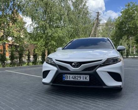 Белый Тойота Камри, объемом двигателя 2.49 л и пробегом 80 тыс. км за 26200 $, фото 12 на Automoto.ua