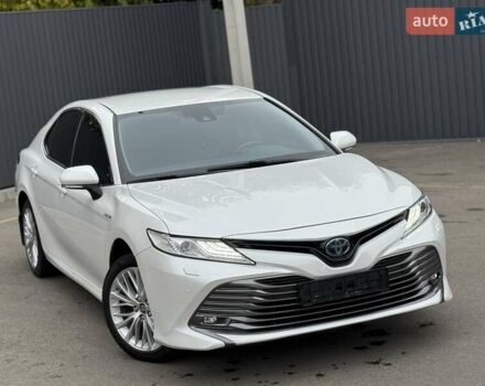 Белый Тойота Камри, объемом двигателя 2.49 л и пробегом 103 тыс. км за 26900 $, фото 5 на Automoto.ua