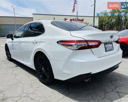 Белый Тойота Камри, объемом двигателя 2.49 л и пробегом 114 тыс. км за 8600 $, фото 4 на Automoto.ua