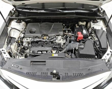 Белый Тойота Камри, объемом двигателя 2.5 л и пробегом 80 тыс. км за 15600 $, фото 10 на Automoto.ua