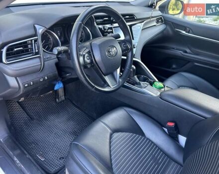 Белый Тойота Камри, объемом двигателя 2.49 л и пробегом 115 тыс. км за 21000 $, фото 30 на Automoto.ua