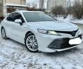 Белый Тойота Камри, объемом двигателя 2.5 л и пробегом 205 тыс. км за 25500 $, фото 1 на Automoto.ua