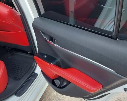 Белый Тойота Камри, объемом двигателя 2.49 л и пробегом 42 тыс. км за 25500 $, фото 23 на Automoto.ua