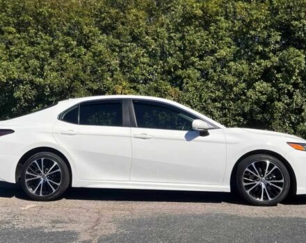 Тойота Камри 2020 в Кропивницком (Кировограде) на Automoto.ua Белый Тойота Камри, объемом двигателя 2.5 л и пробегом 37 тыс. км за 6400 $, фото 6 на Automoto.ua