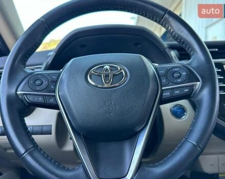 Белый Тойота Камри, объемом двигателя 2.49 л и пробегом 45 тыс. км за 8900 $, фото 19 на Automoto.ua