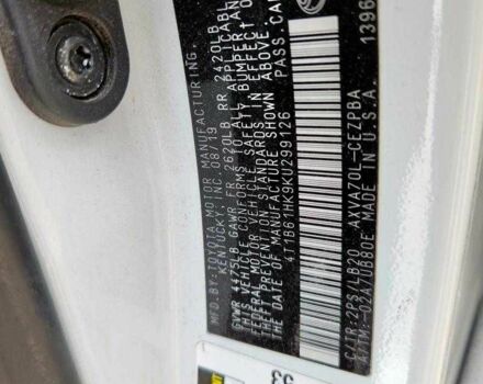 Белый Тойота Камри, объемом двигателя 2.5 л и пробегом 56 тыс. км за 6500 $, фото 10 на Automoto.ua