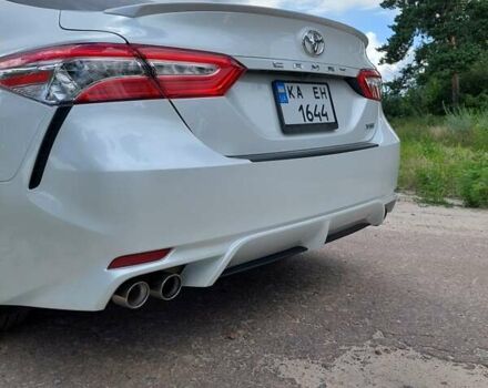 Белый Тойота Камри, объемом двигателя 2.49 л и пробегом 42 тыс. км за 25500 $, фото 8 на Automoto.ua