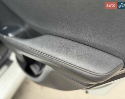 Белый Тойота Камри, объемом двигателя 2.49 л и пробегом 103 тыс. км за 26900 $, фото 34 на Automoto.ua