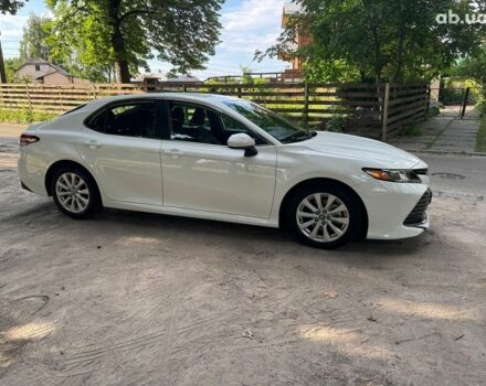Білий Тойота Камрі, об'ємом двигуна 2.5 л та пробігом 71 тис. км за 21490 $, фото 3 на Automoto.ua