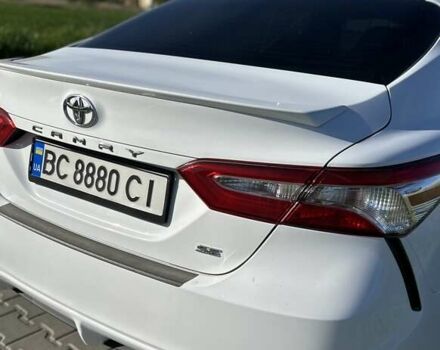 Белый Тойота Камри, объемом двигателя 2.49 л и пробегом 115 тыс. км за 21000 $, фото 21 на Automoto.ua