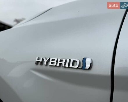 Белый Тойота Камри, объемом двигателя 2.49 л и пробегом 103 тыс. км за 26900 $, фото 12 на Automoto.ua