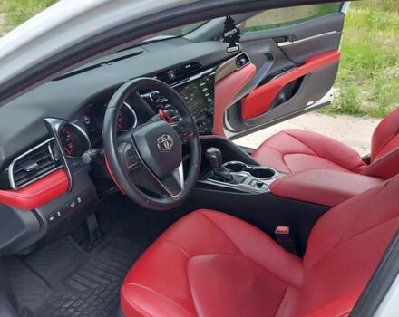 Белый Тойота Камри, объемом двигателя 2.49 л и пробегом 42 тыс. км за 25500 $, фото 22 на Automoto.ua