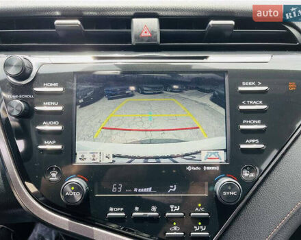 Белый Тойота Камри, объемом двигателя 2.49 л и пробегом 114 тыс. км за 8600 $, фото 11 на Automoto.ua