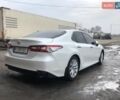 Белый Тойота Камри, объемом двигателя 2.49 л и пробегом 92 тыс. км за 24000 $, фото 7 на Automoto.ua