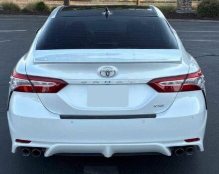 Белый Тойота Камри, объемом двигателя 2.5 л и пробегом 43 тыс. км за 8400 $, фото 4 на Automoto.ua