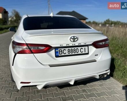 Белый Тойота Камри, объемом двигателя 2.49 л и пробегом 115 тыс. км за 21000 $, фото 20 на Automoto.ua