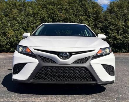Тойота Камри 2020 в Кропивницком (Кировограде) на Automoto.ua Белый Тойота Камри, объемом двигателя 2.5 л и пробегом 37 тыс. км за 6400 $, фото 1 на Automoto.ua