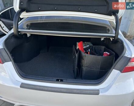 Белый Тойота Камри, объемом двигателя 2.49 л и пробегом 115 тыс. км за 21000 $, фото 38 на Automoto.ua