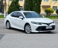 Белый Тойота Камри, объемом двигателя 2.49 л и пробегом 67 тыс. км за 26000 $, фото 1 на Automoto.ua