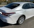 Белый Тойота Камри, объемом двигателя 2.5 л и пробегом 50 тыс. км за 28500 $, фото 3 на Automoto.ua