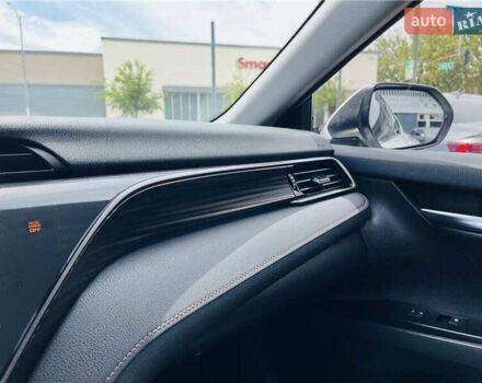 Белый Тойота Камри, объемом двигателя 2.49 л и пробегом 114 тыс. км за 8600 $, фото 18 на Automoto.ua