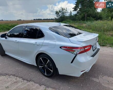 Белый Тойота Камри, объемом двигателя 2.49 л и пробегом 42 тыс. км за 25500 $, фото 7 на Automoto.ua