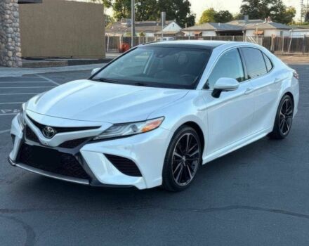 Белый Тойота Камри, объемом двигателя 2.5 л и пробегом 43 тыс. км за 8400 $, фото 2 на Automoto.ua