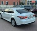 Белый Тойота Камри, объемом двигателя 2.49 л и пробегом 123 тыс. км за 23000 $, фото 5 на Automoto.ua