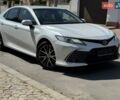 Білий Тойота Камрі, об'ємом двигуна 2.49 л та пробігом 98 тис. км за 31999 $, фото 1 на Automoto.ua