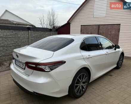 Белый Тойота Камри, объемом двигателя 2.49 л и пробегом 106 тыс. км за 33000 $, фото 2 на Automoto.ua
