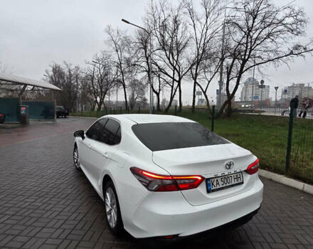 Белый Тойота Камри, объемом двигателя 2.49 л и пробегом 93 тыс. км за 26555 $, фото 9 на Automoto.ua