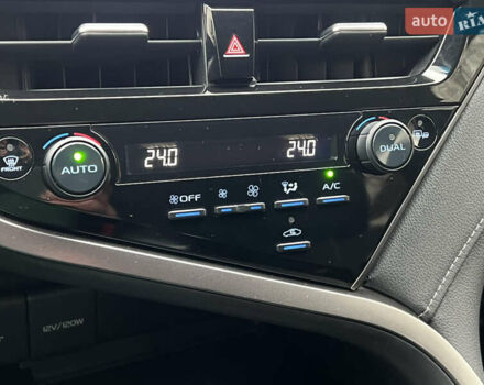 Білий Тойота Камрі, об'ємом двигуна 2.49 л та пробігом 46 тис. км за 27800 $, фото 34 на Automoto.ua