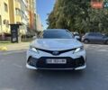 Белый Тойота Камри, объемом двигателя 2.49 л и пробегом 65 тыс. км за 34200 $, фото 2 на Automoto.ua