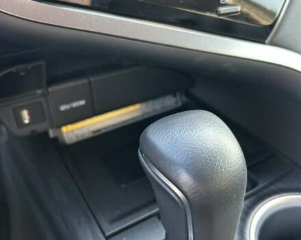 Белый Тойота Камри, объемом двигателя 2.49 л и пробегом 15 тыс. км за 37000 $, фото 33 на Automoto.ua