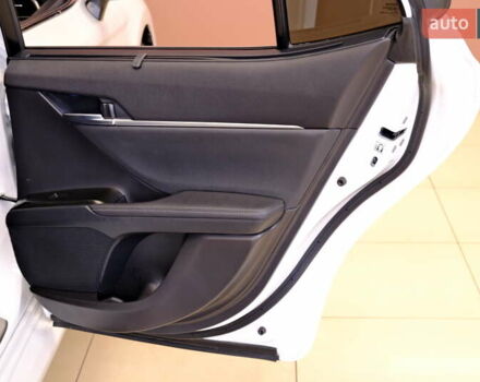 Тойота Камри 2021 в Одессе на Automoto.ua Белый Тойота Камри, объемом двигателя 2.5 л и пробегом 46 тыс. км за 29900 $, фото 42 на Automoto.ua