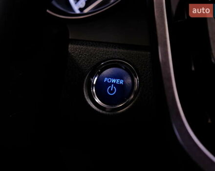 Тойота Камри 2021 в Одессе на Automoto.ua Белый Тойота Камри, объемом двигателя 2.5 л и пробегом 46 тыс. км за 29900 $, фото 27 на Automoto.ua