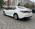 Тойота Камри 2021 в Хмельницком на Automoto.ua Белый Тойота Камри, объемом двигателя 2.5 л и пробегом 68 тыс. км за 22900 $, фото 5 на Automoto.ua
